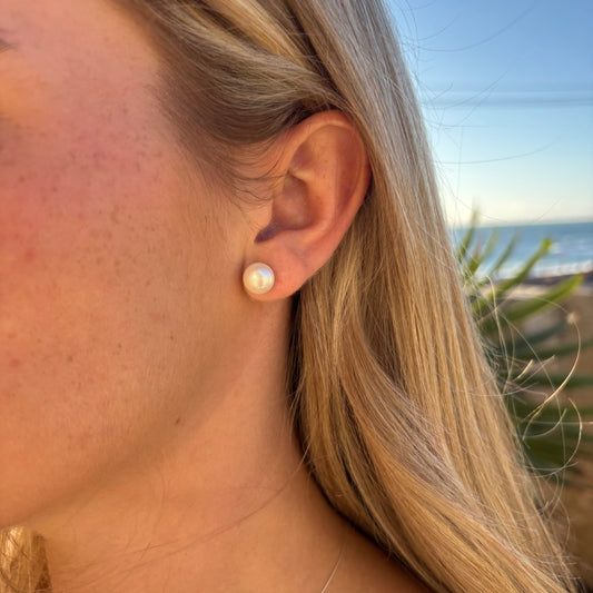 Pearl Earrings Studs White - The Courthouse Collection