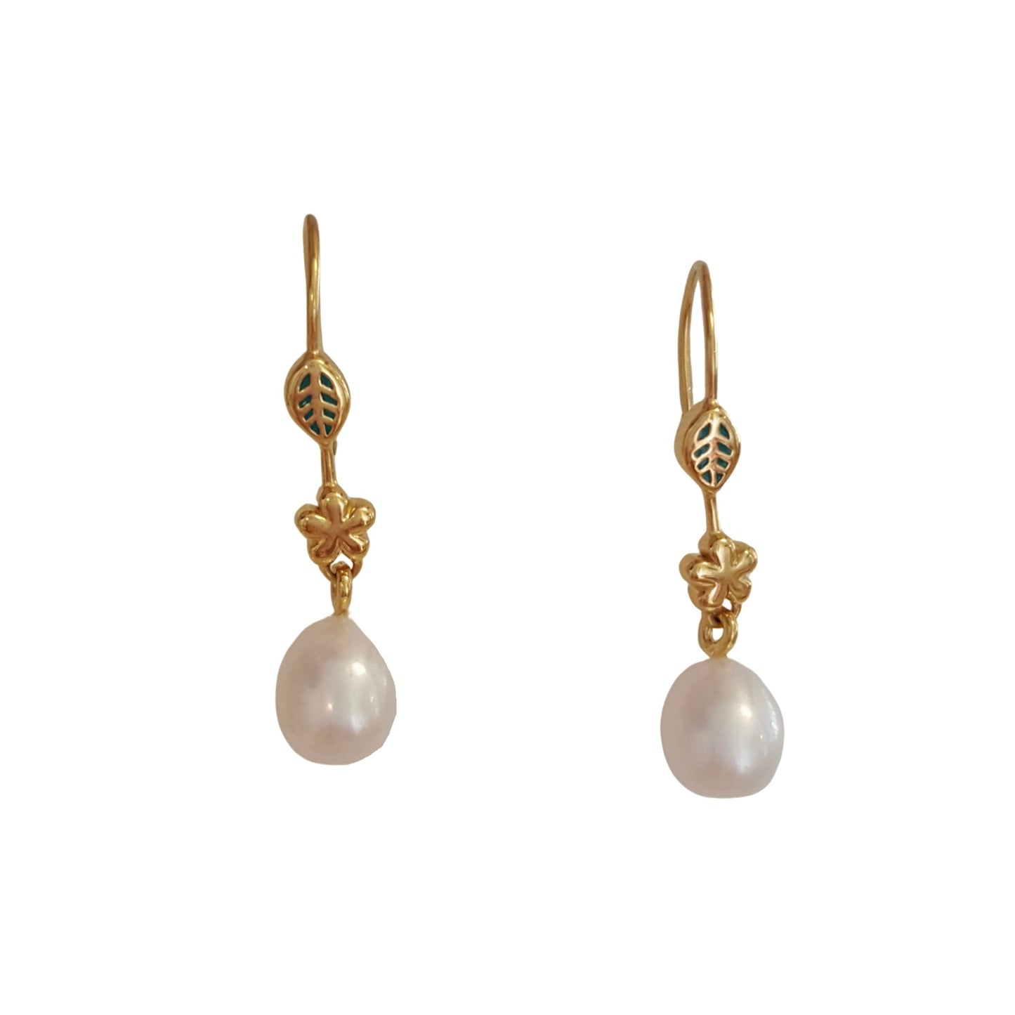 Pearl Earrings 'Spring' | The Courthouse Collection