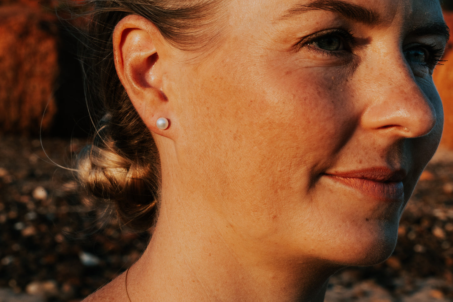 Pearl Earrings Studs White - The Courthouse Collection