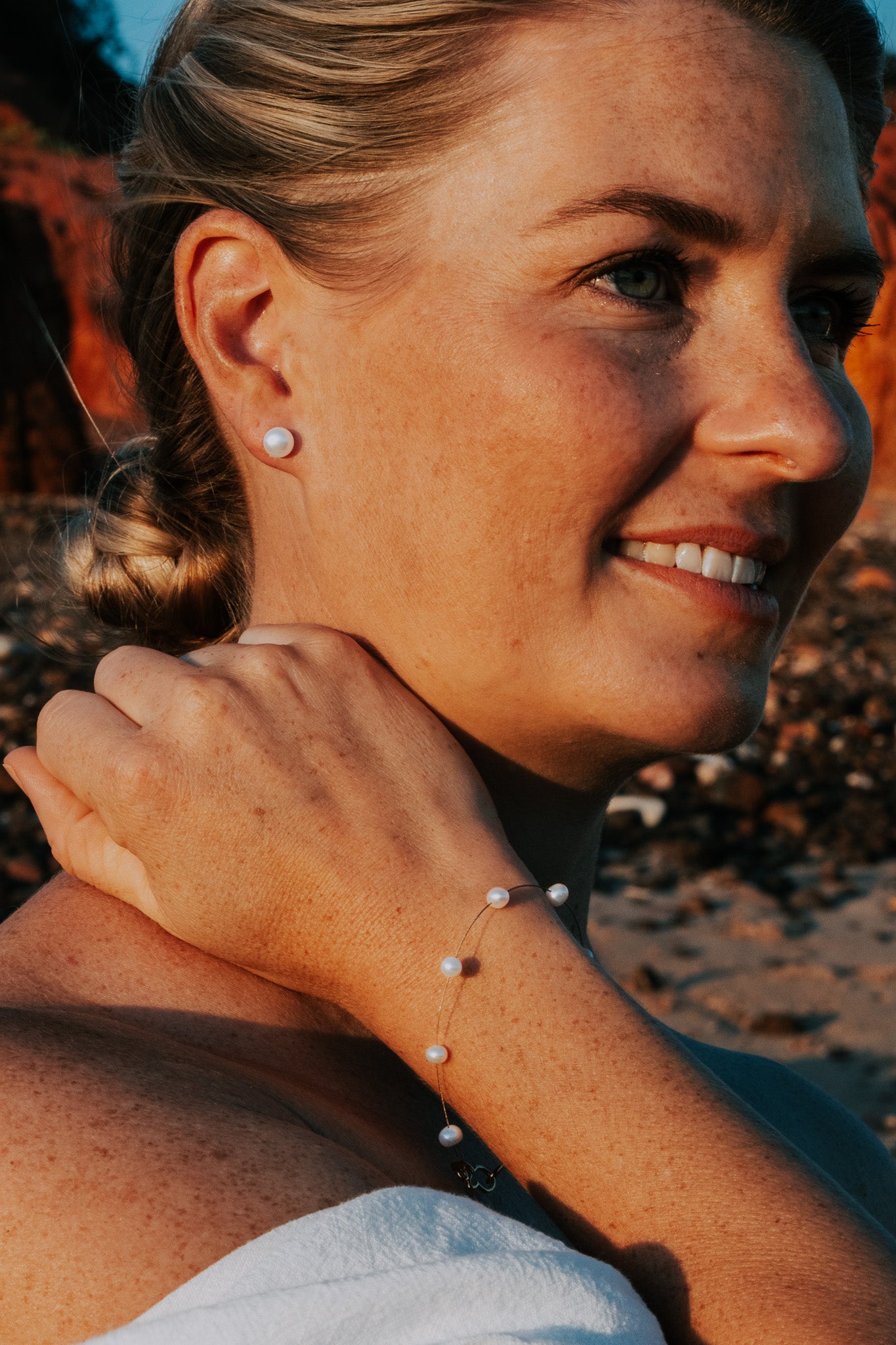 Gold Pearl Bracelet "Petite" - The Courthouse Collection