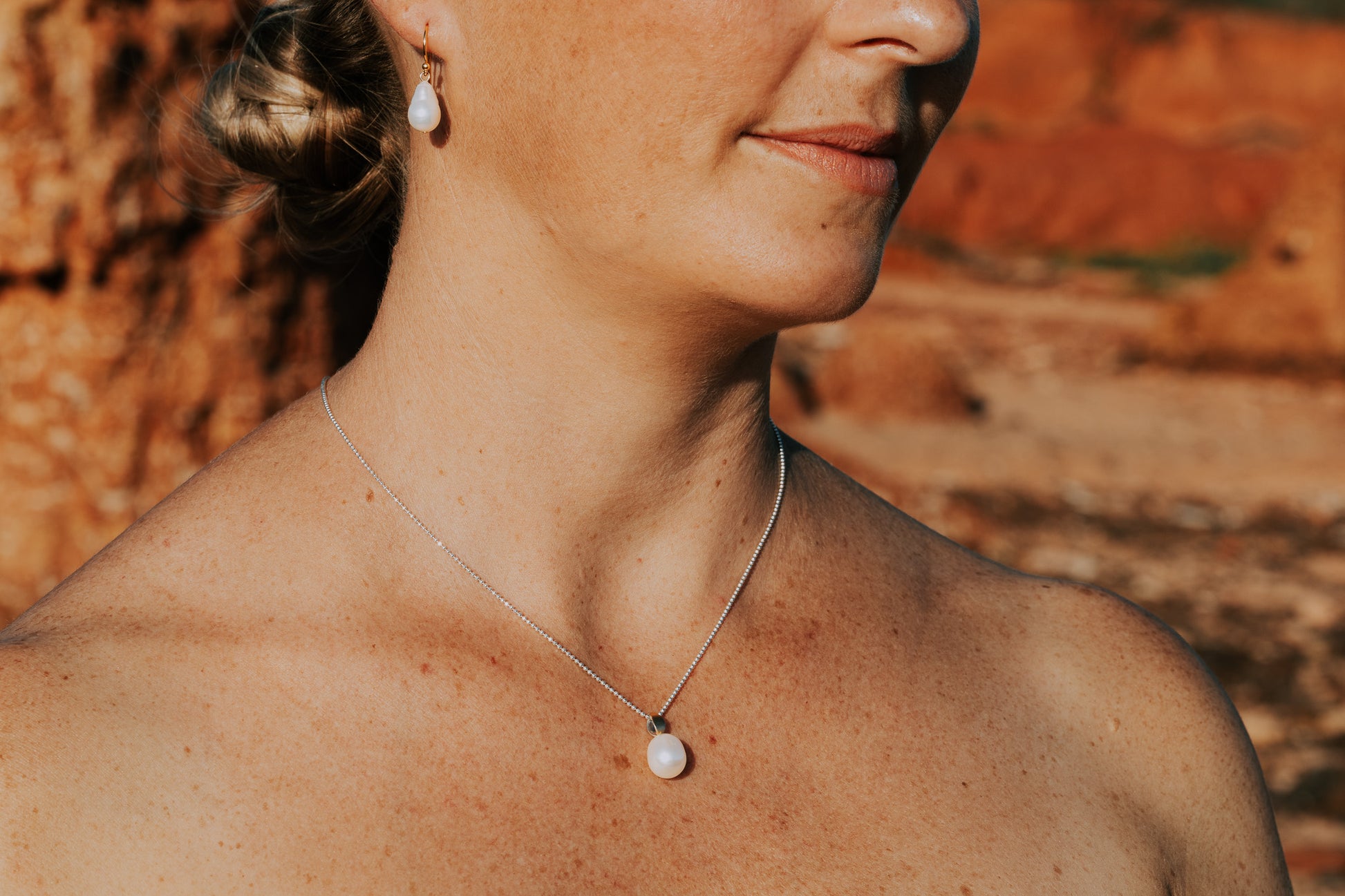 Pearl Drop Pendant Leaf - The Courthouse Collection