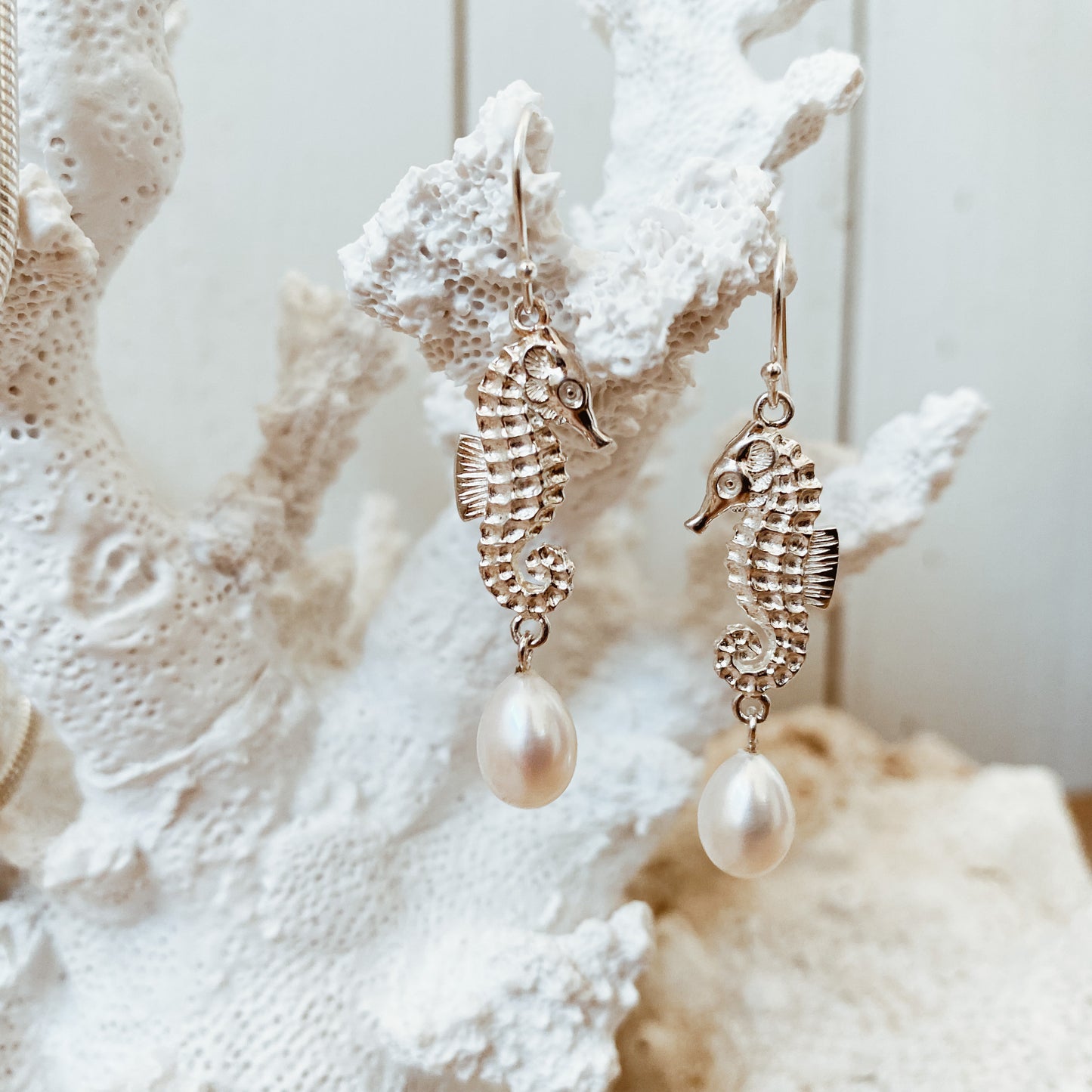 Pearl Earrings 'Seahorse' Silver - The Courthouse Collection
