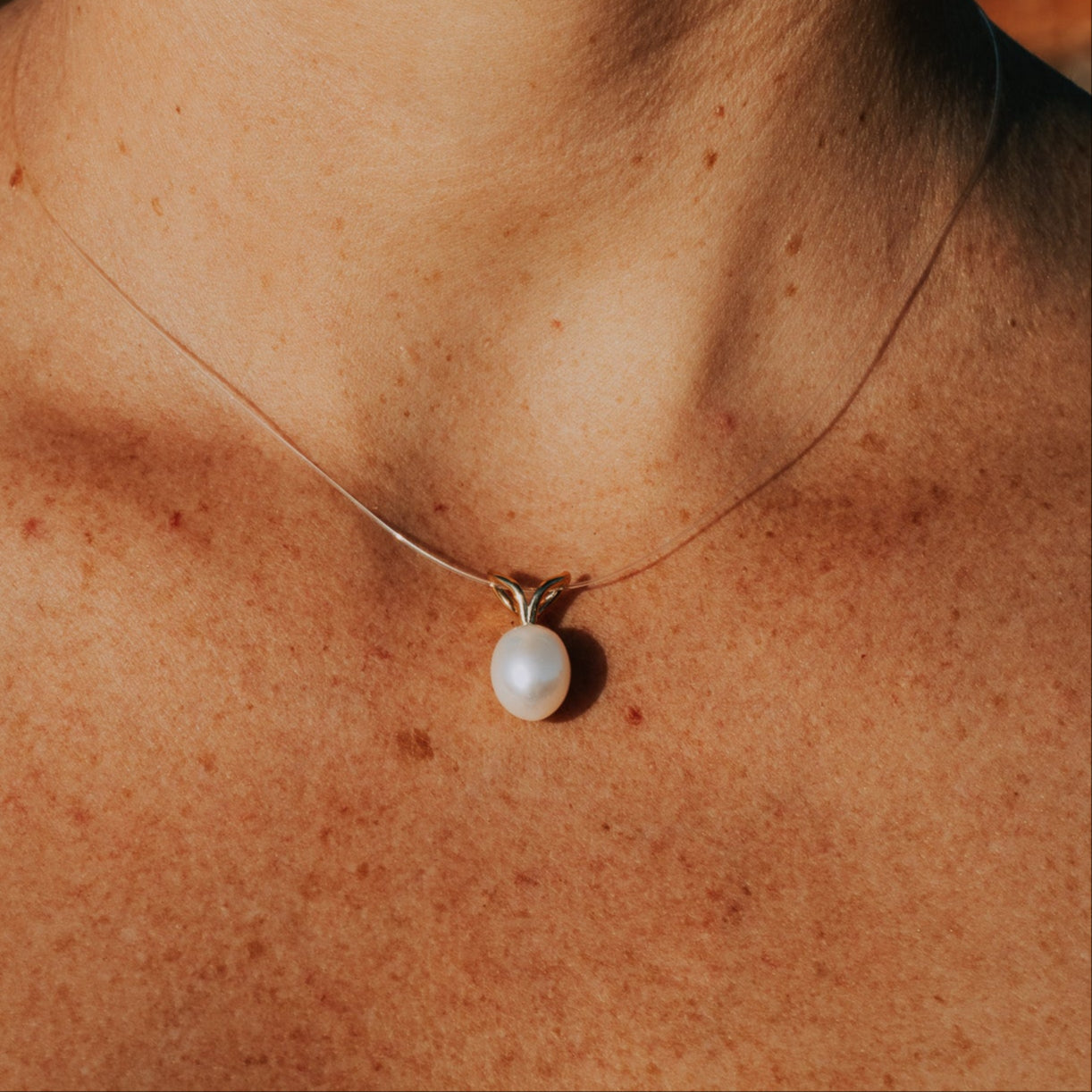 9ct Gold Pearl Pendant "Fishtail" - The Courthouse Collection