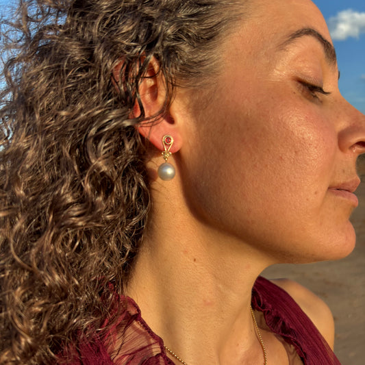 South Sea Pearl Earrings ‘Royal’ - The Courthouse Collection