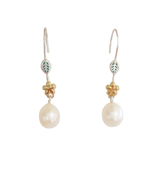 Sterling Silver Pearl Earrings "Spring" - The Courthouse Collection