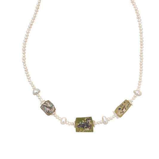 Antique Glass & Pearl Necklace | The Courthouse Collection