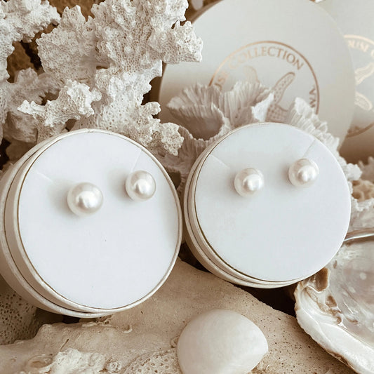 Pearl Stud Earrings White 9.5mm| The Courthouse Collection