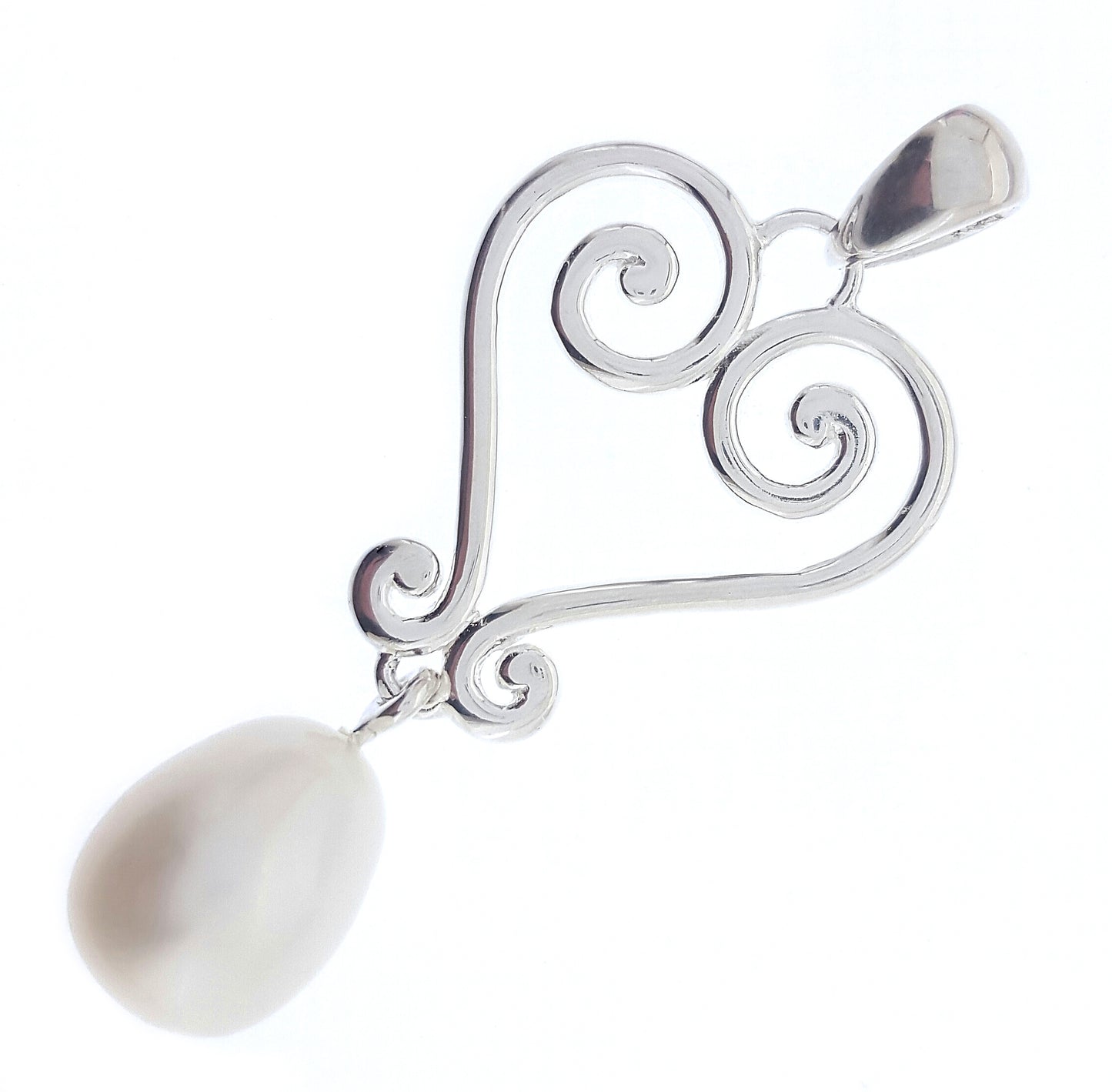Pearl Heart Pendant