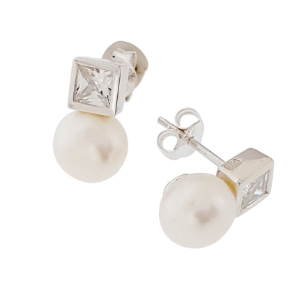 Silver Pearl Stud Earrings "Meghan"