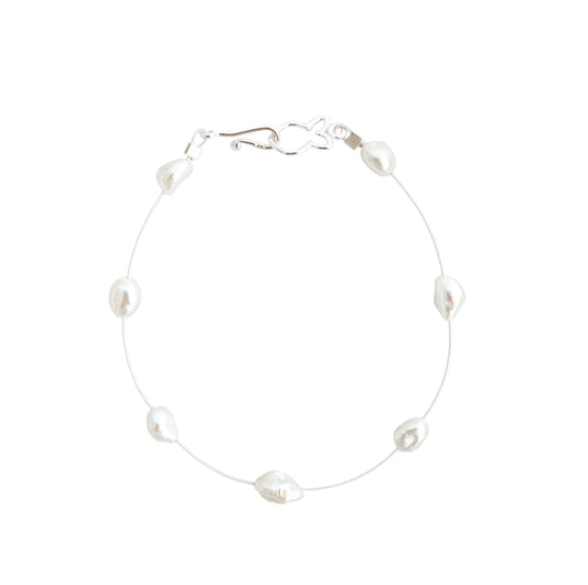 Small Pearl Bracelet "Petite Keshi Silver"