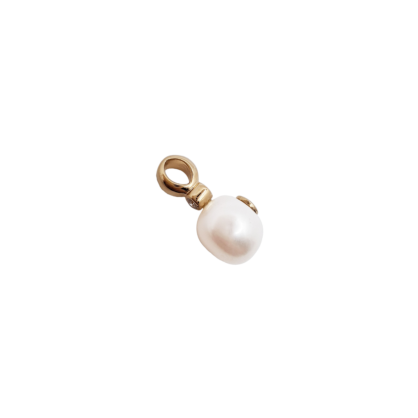 Pearl Pendant in Gold 'Sparkling Leaf' Button | Australian Designer Pearl Jewellery