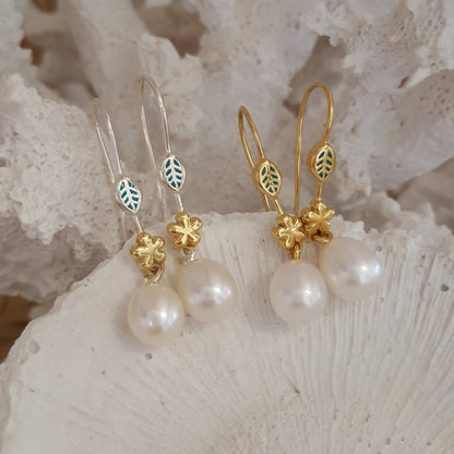 Pearl Earrings 'Spring' 14ct Vermiel gold pearl drop | The Courthouse Collection 