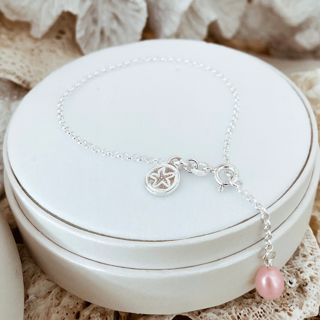 The Courthouse Bracelet Pink The Courthouse Collection