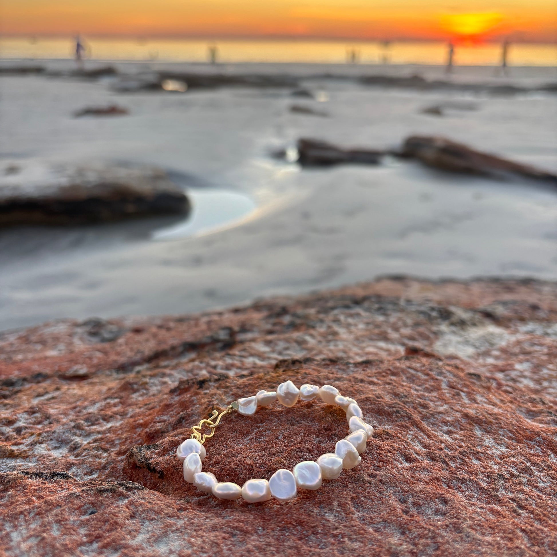 Keshi Fullstrand Bracelet - The Courthouse Collection