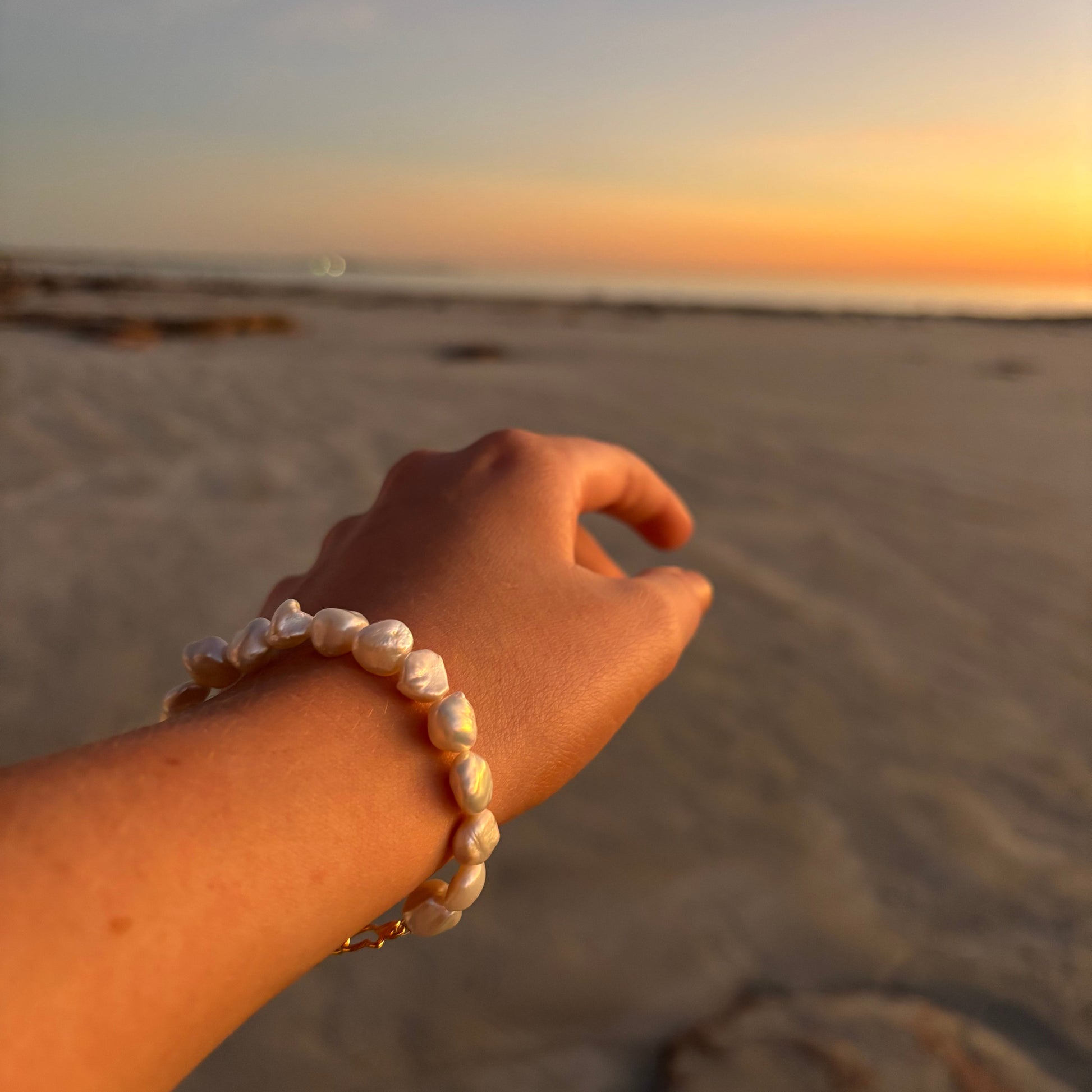 Keshi Fullstrand Bracelet - The Courthouse Collection