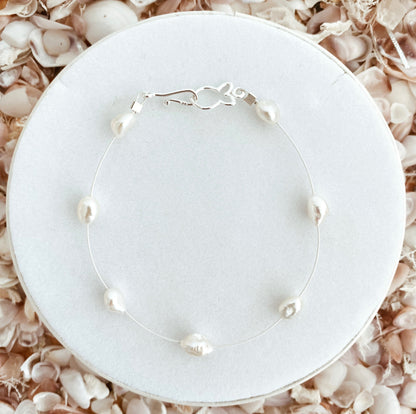 Small Pearl Bracelet "Petite Keshi Silver"