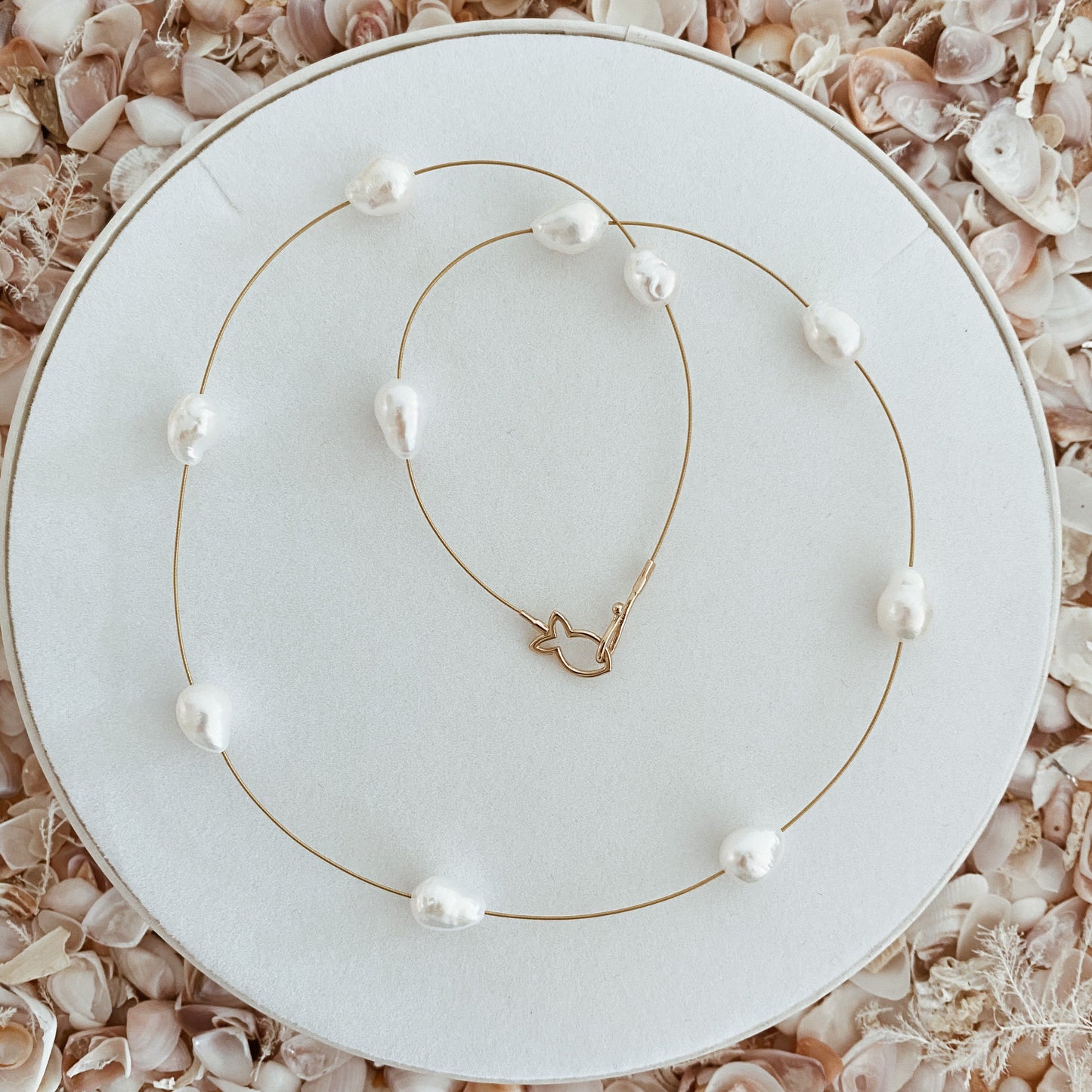 Pearl Necklace 'Summer' Gold | The Courthouse Collection