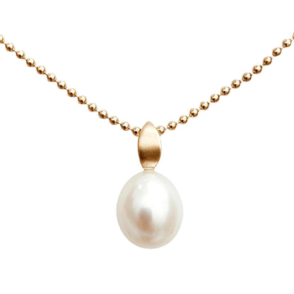 Pearl Pendant 'Leaf' - The Courthouse Collection