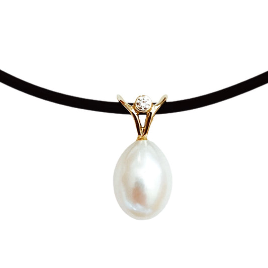 Pearl and Diamond Pendant